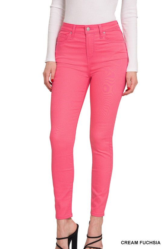 HIGH-RISE SKINNY COLOR DENIM PANTS - FUCHSIA