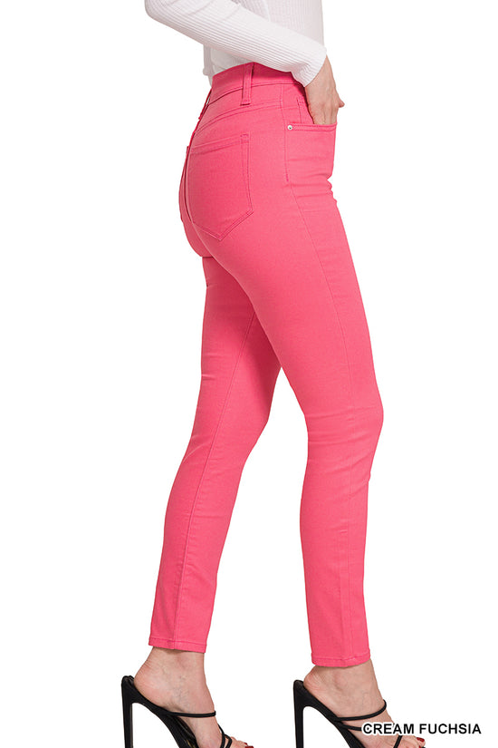 HIGH-RISE SKINNY COLOR DENIM PANTS - FUCHSIA