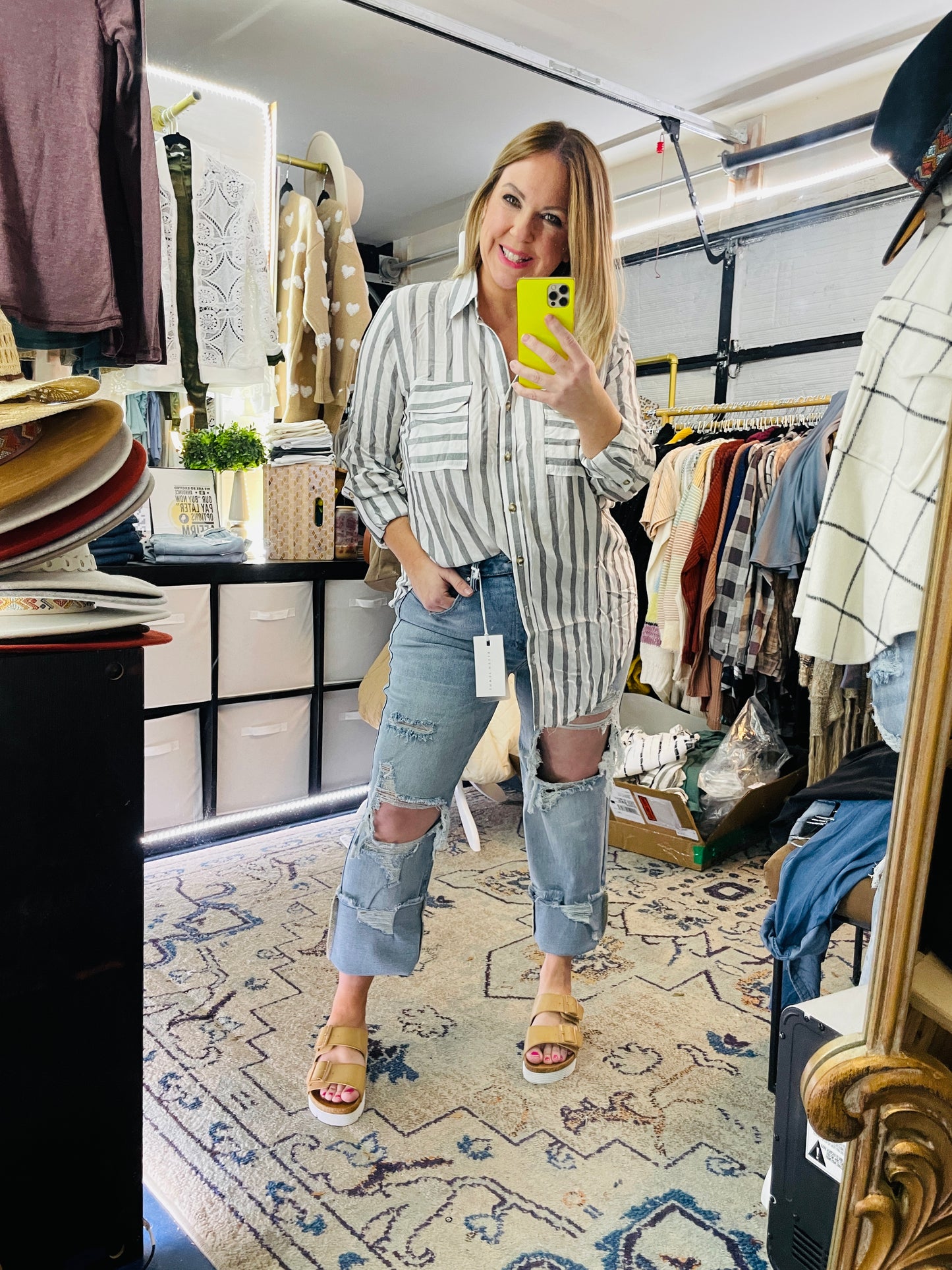 STRIPED BUTTON DOWN SHIRT