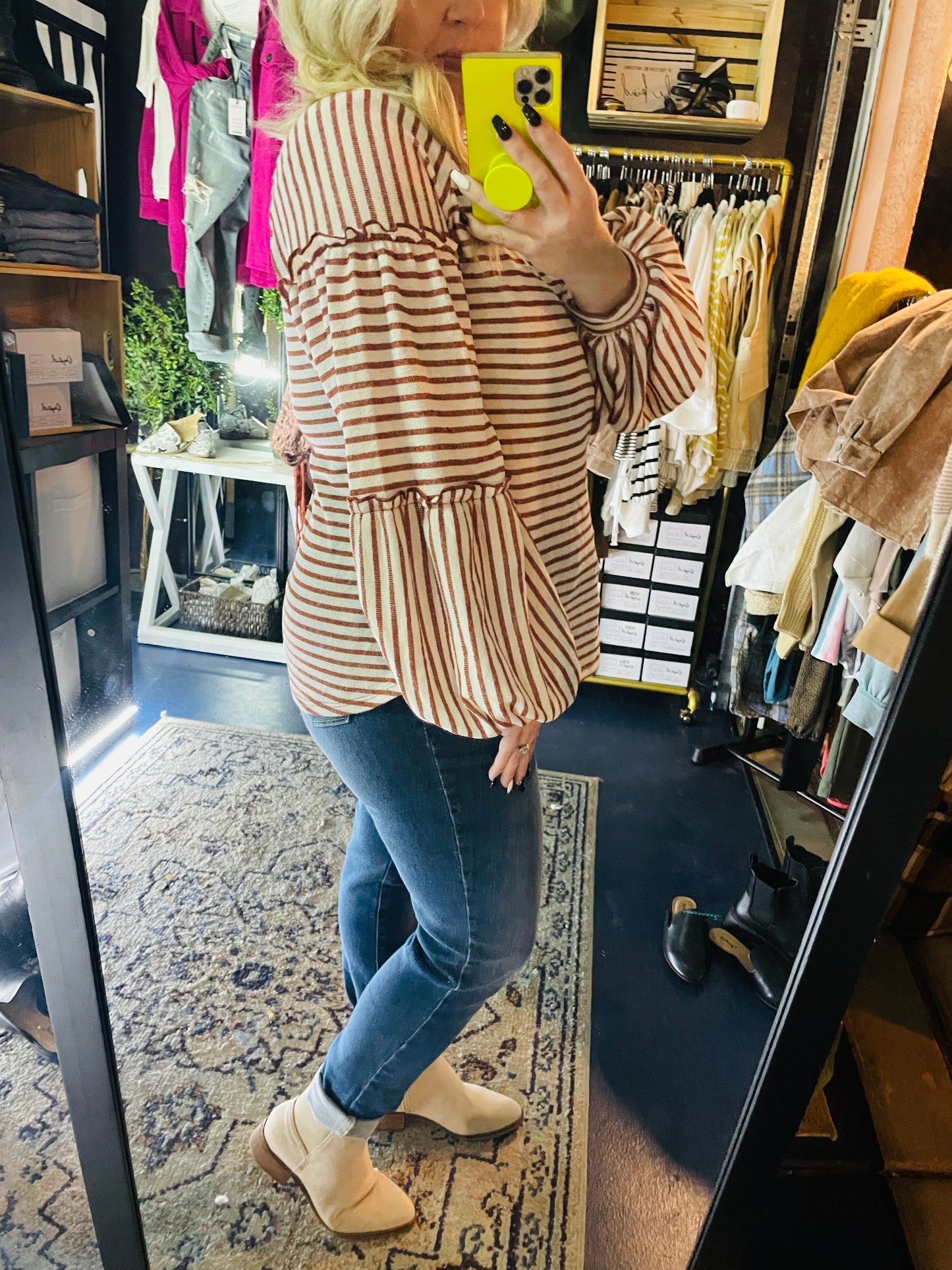 AUTUMN STRIPE TOP