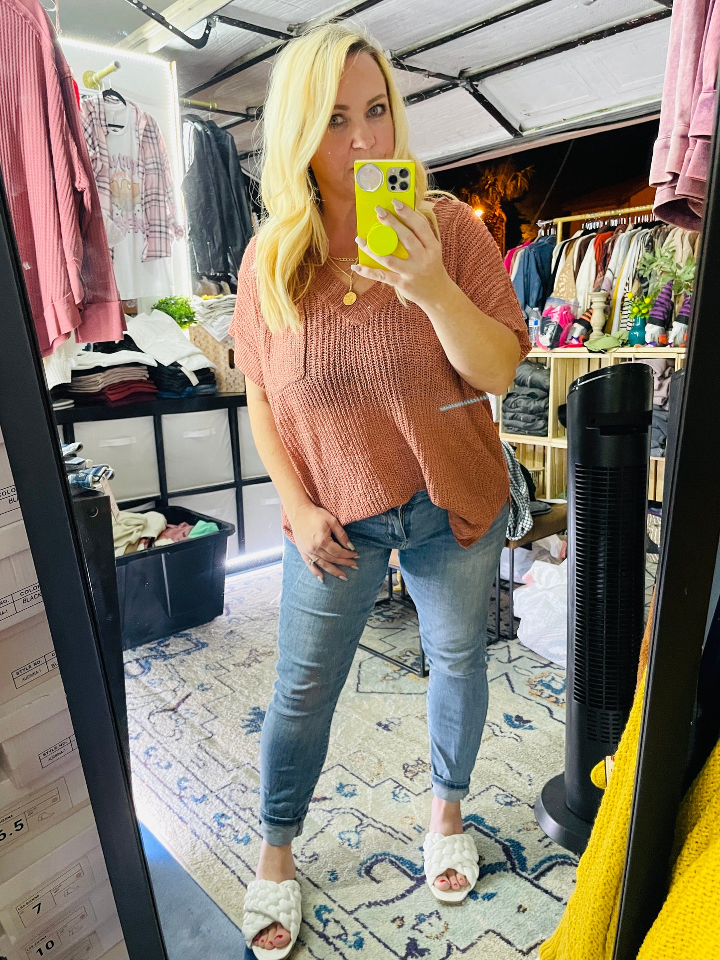 SIDE SLIT KNIT TOP IN 3 COLORS