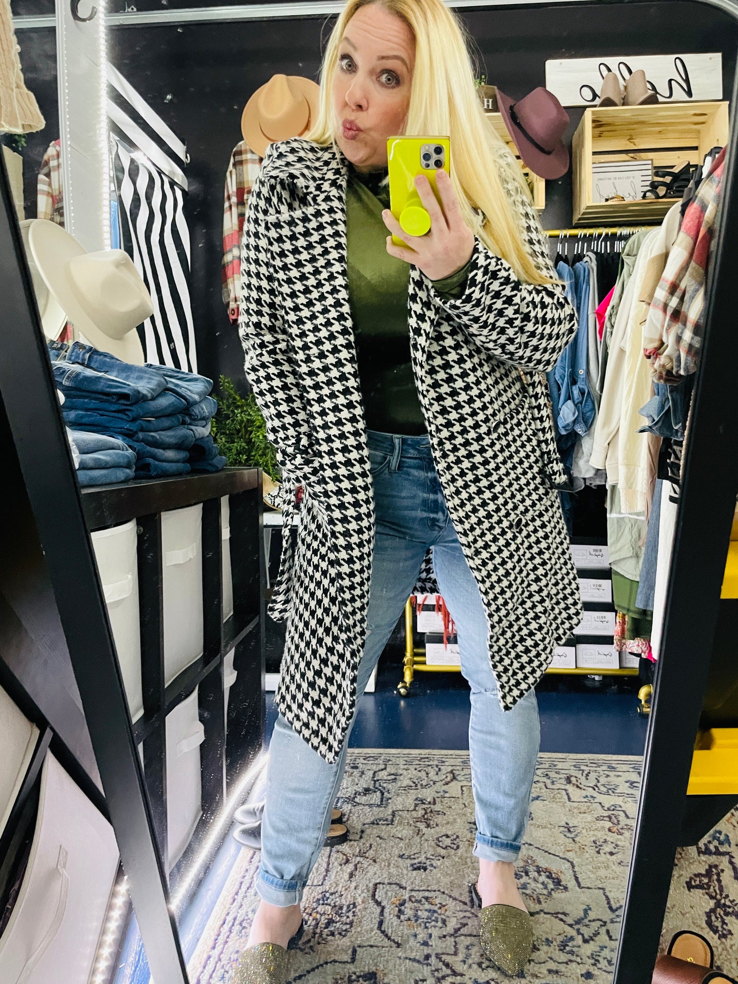 HOUNDS TOOTH COAT