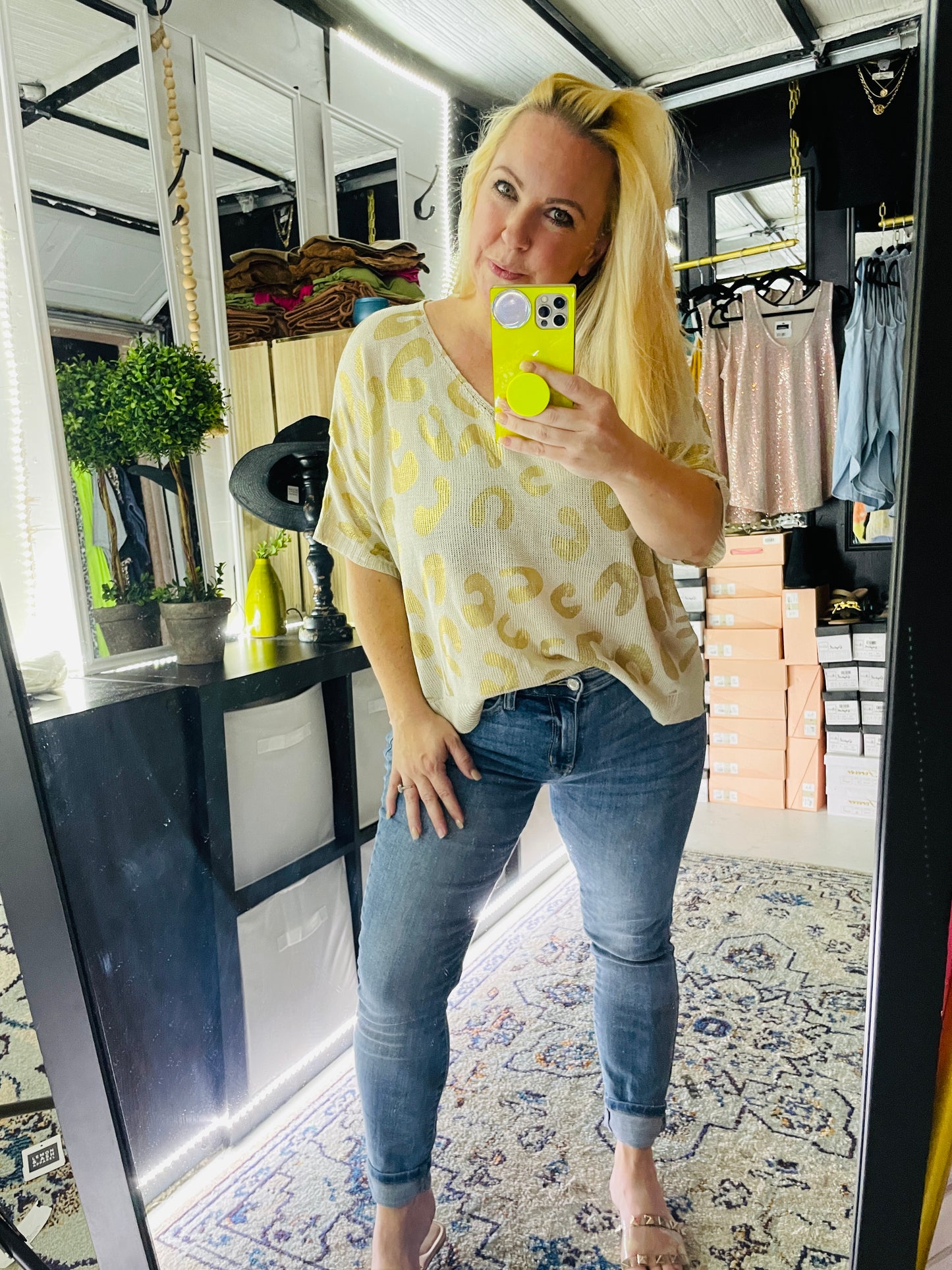 GOLD LEOPARD KNIT TOP