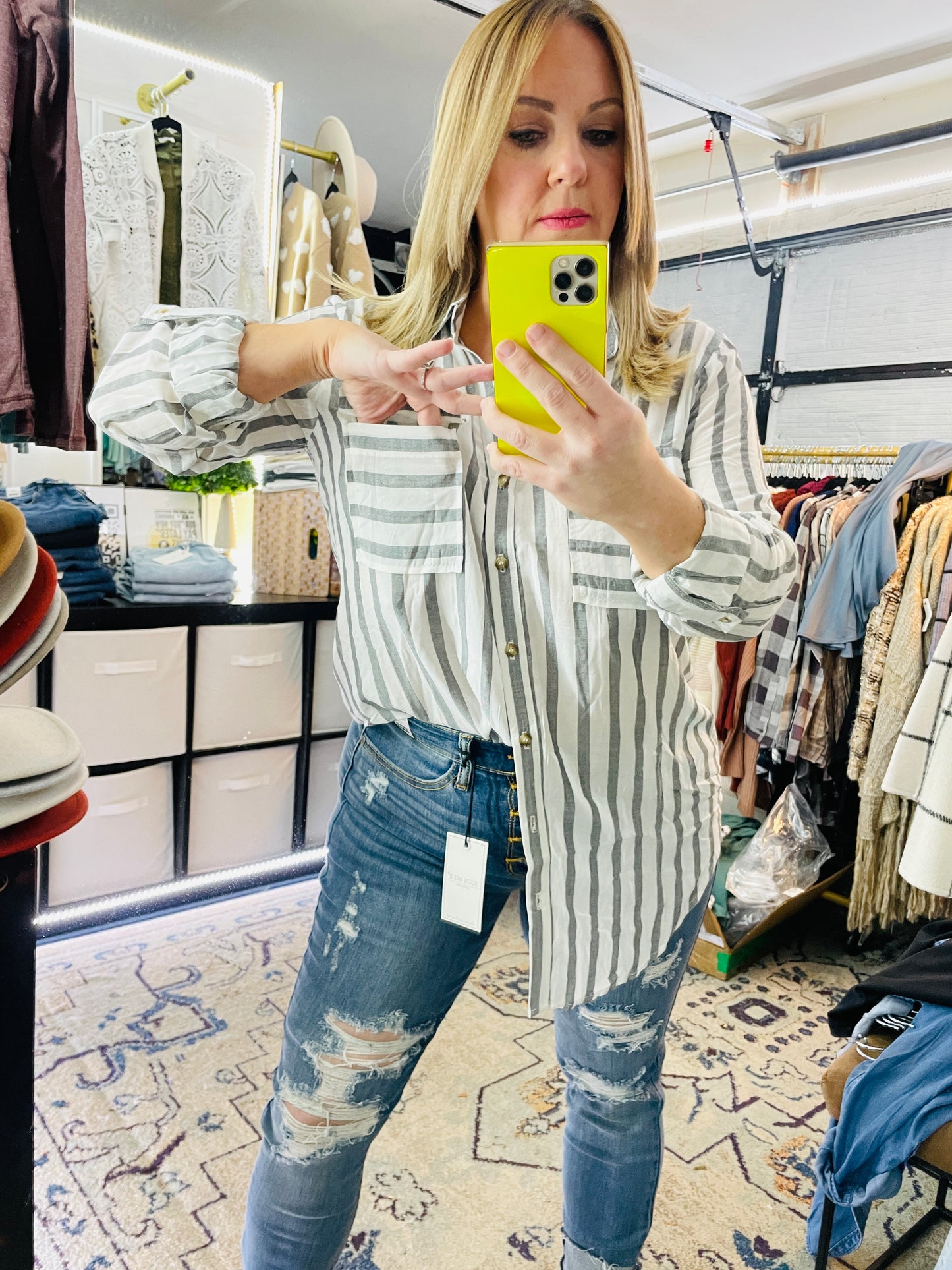 STRIPED BUTTON DOWN SHIRT