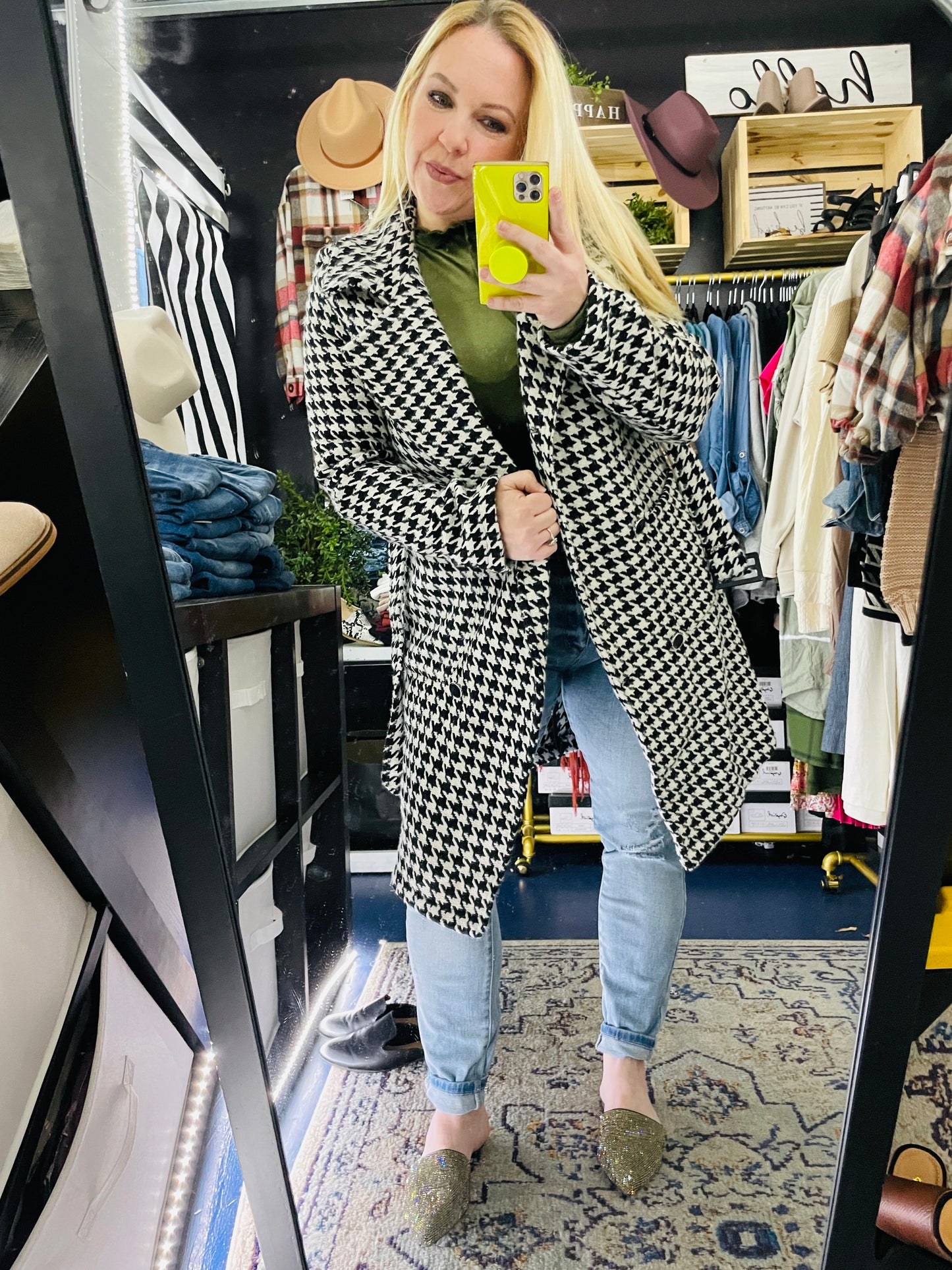 HOUNDS TOOTH COAT