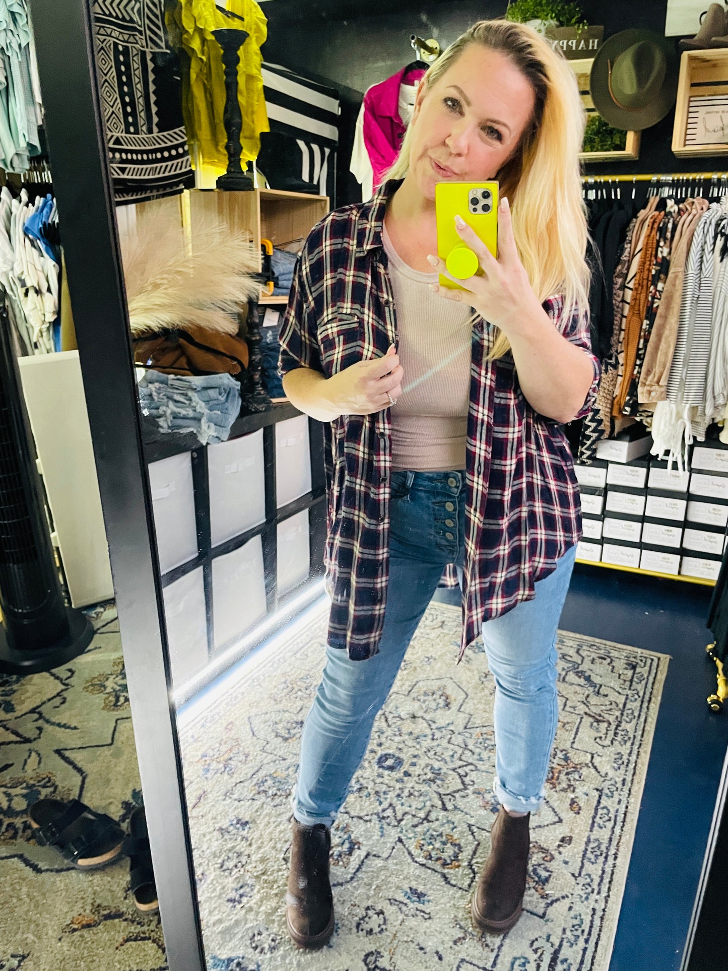 OVERSIZE PLAID SHIRT