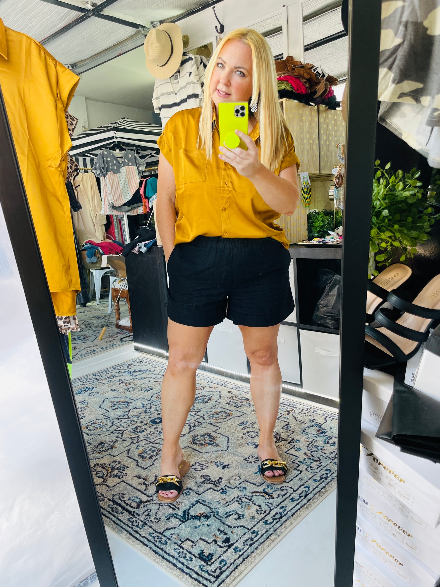 SATIN DOLCE BUTTON DOWN