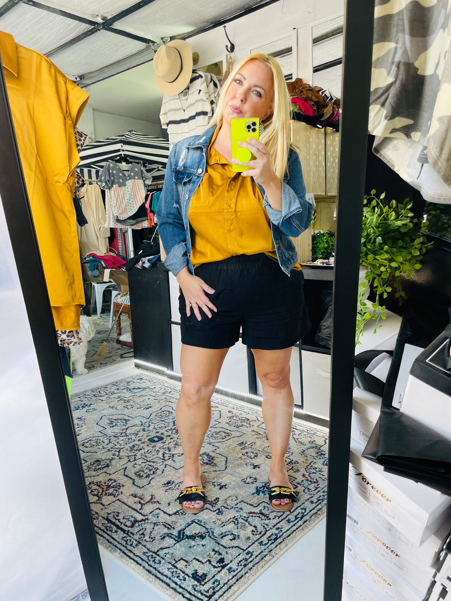 SATIN DOLCE BUTTON DOWN
