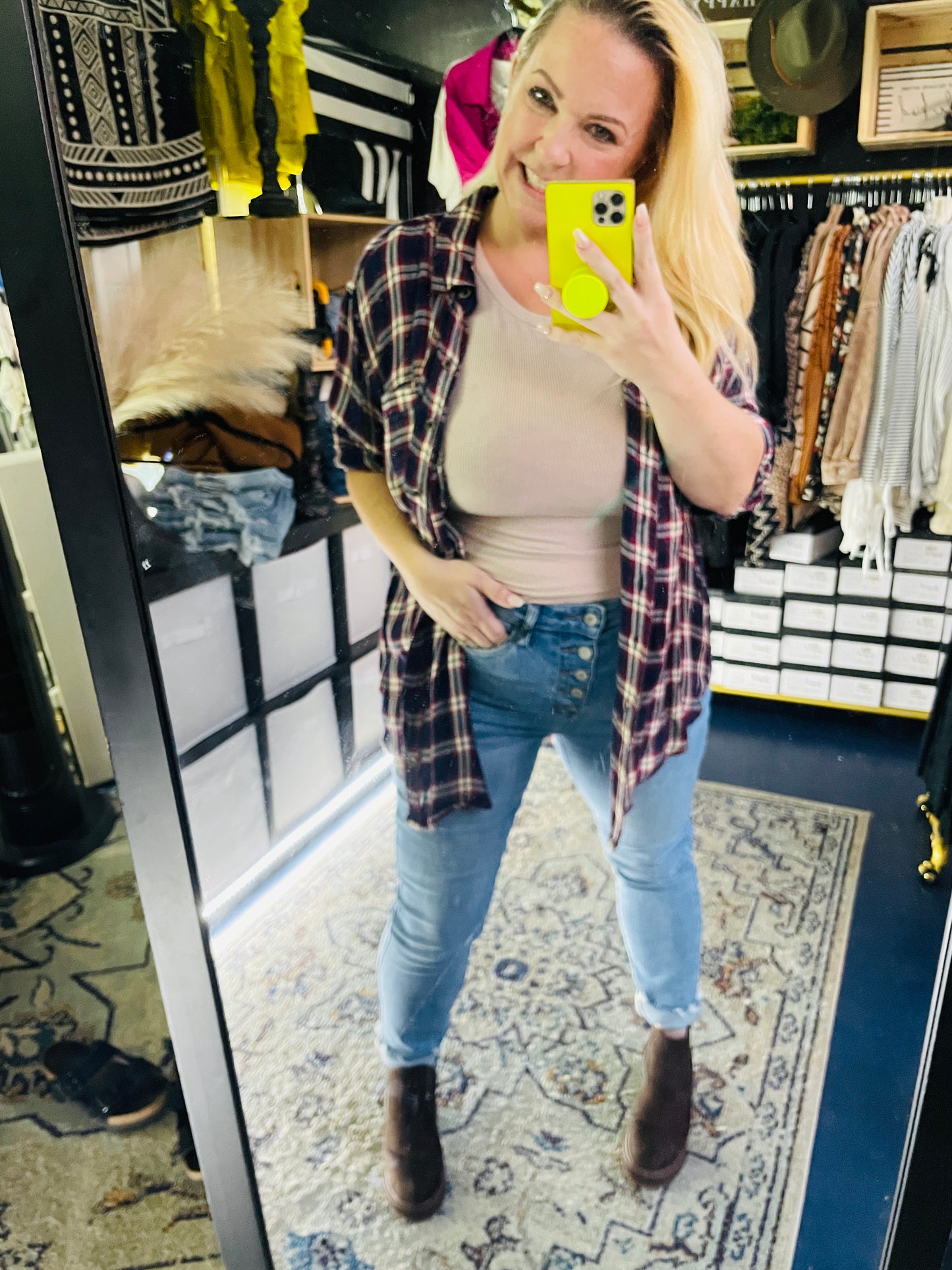 OVERSIZE PLAID SHIRT