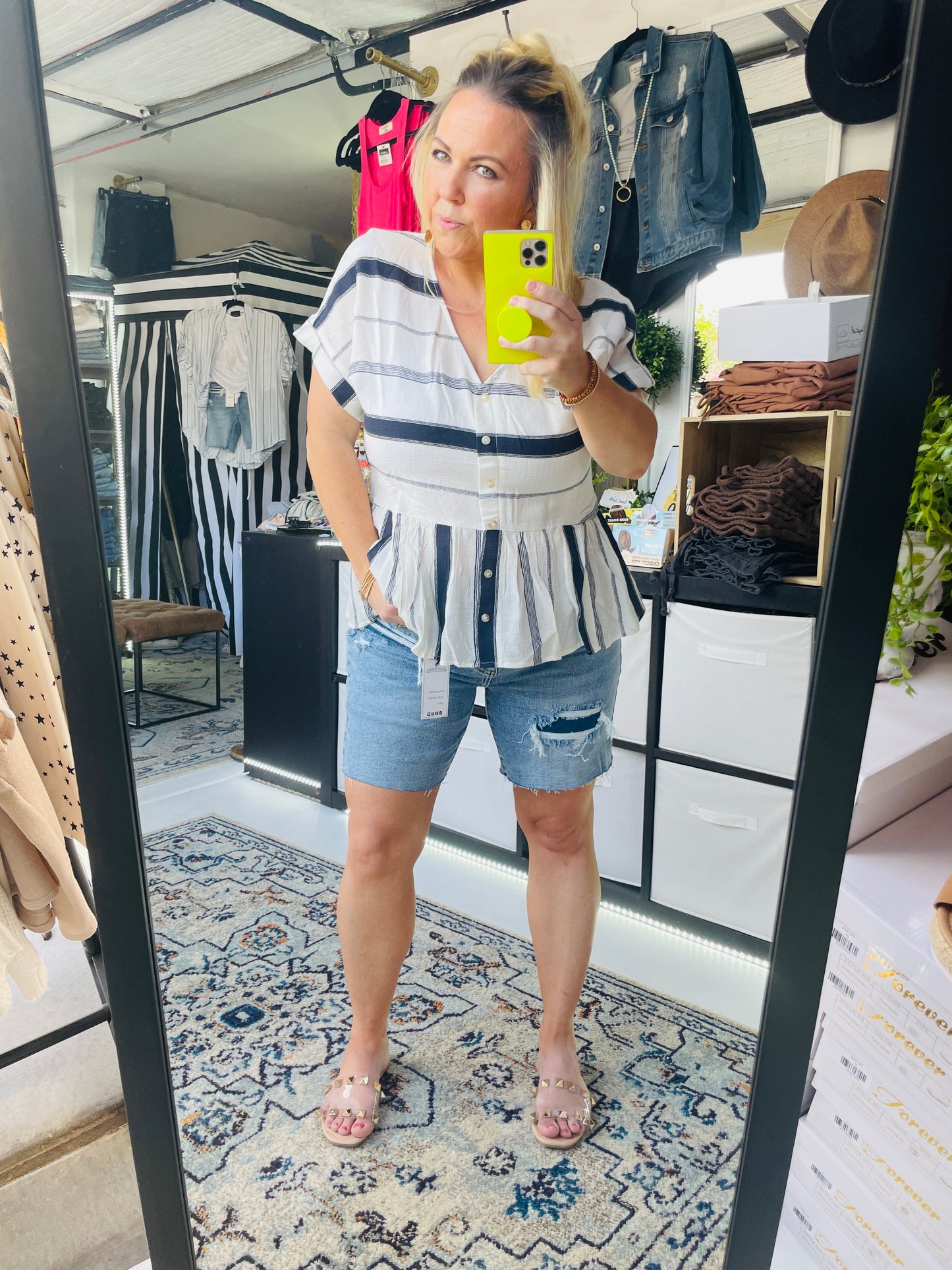 STRIPED BUTTON DOWN TOP