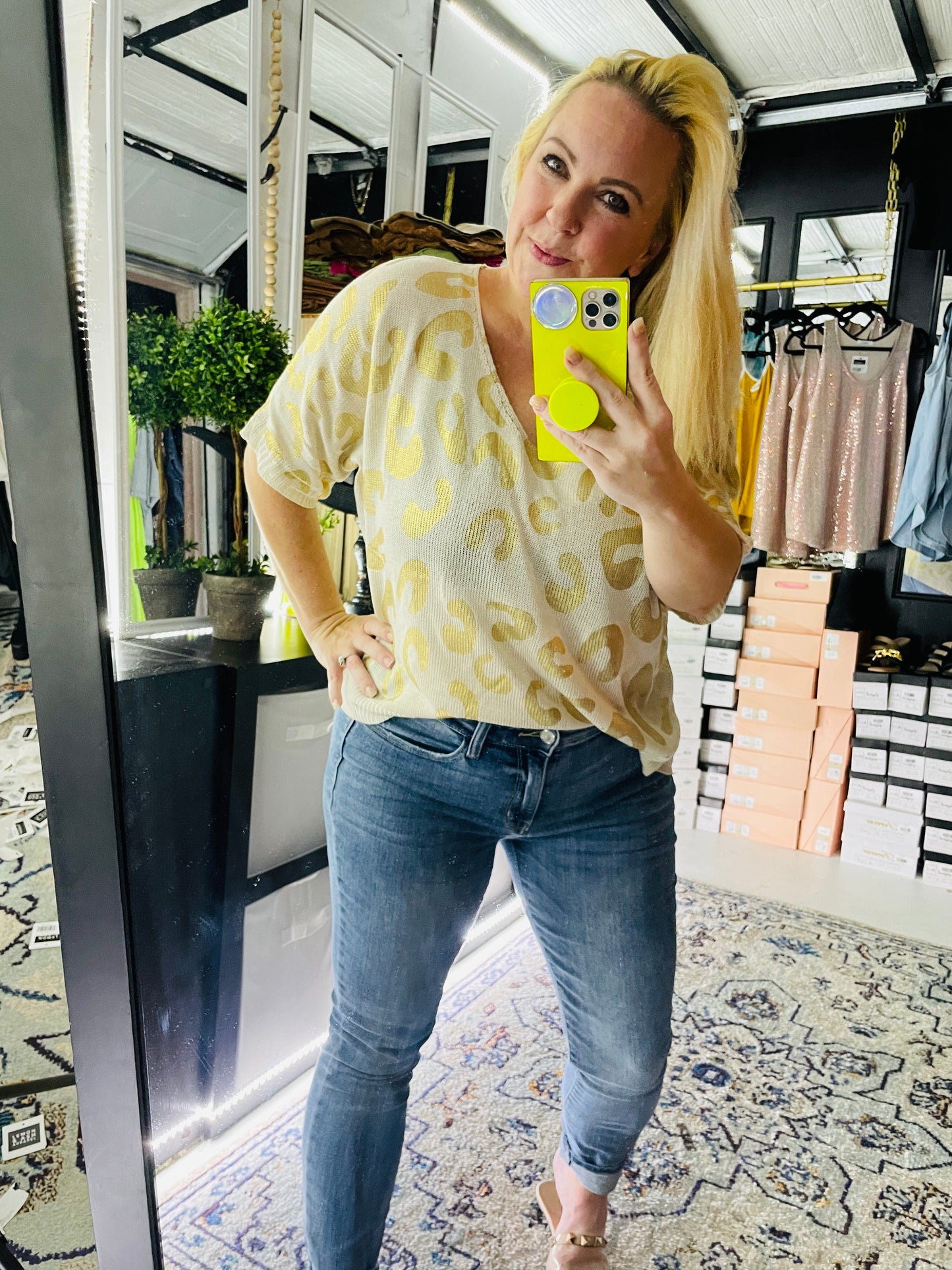 GOLD LEOPARD KNIT TOP